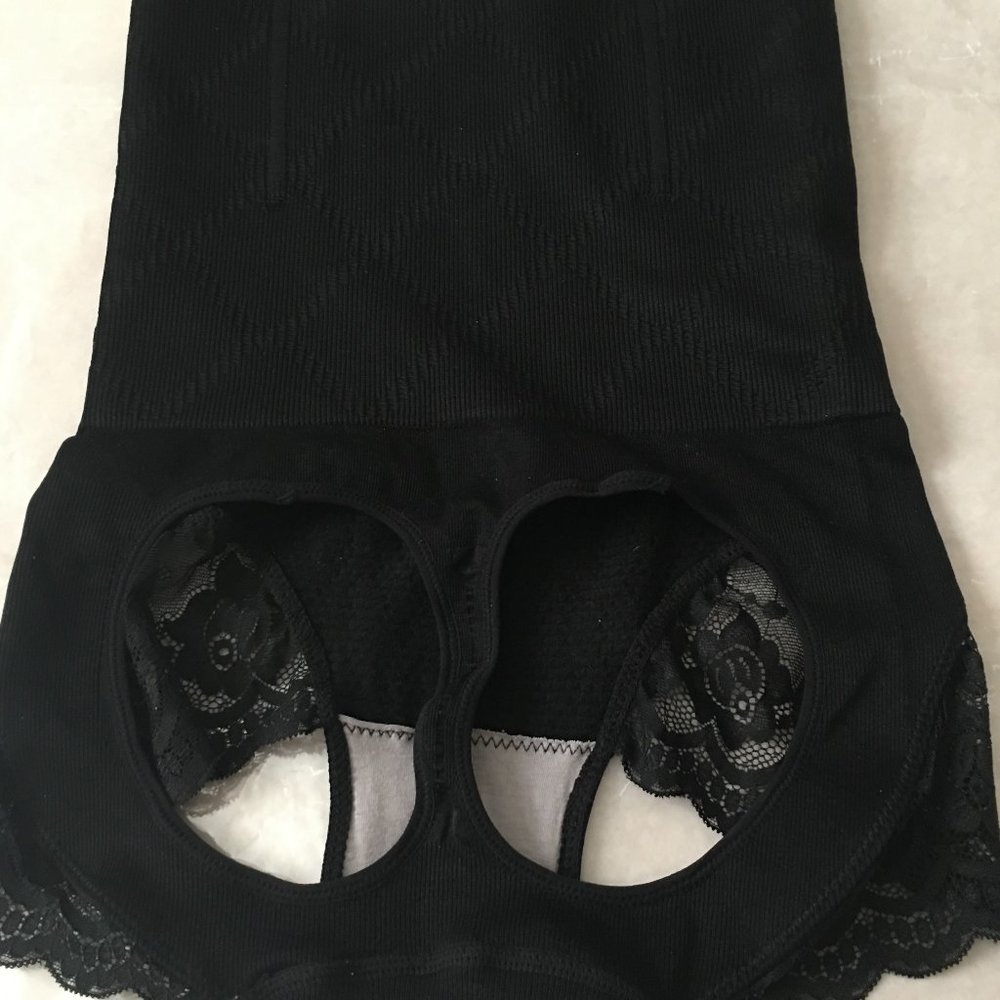 Unknown - Picture 2 of 4